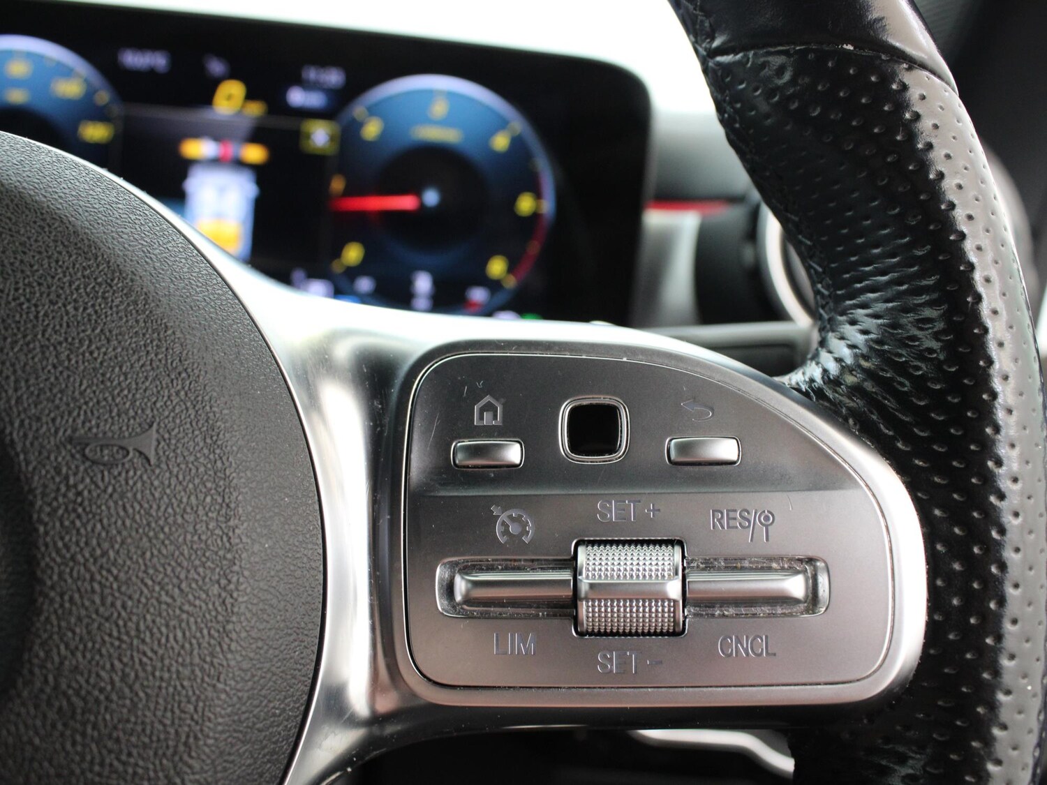 Used Mercedes-Benz CLA 2020 for sale - 76916443: Photo 12