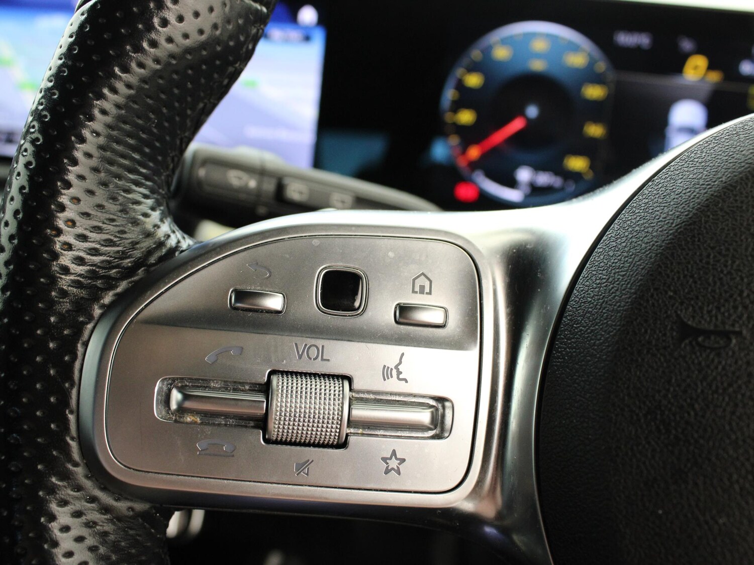 Used Mercedes-Benz CLA 2020 for sale - 76916443: Photo 13