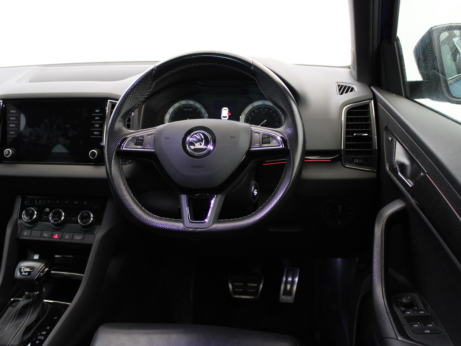 Used Skoda Karoq 2020 for sale - 76243697: Photo 15