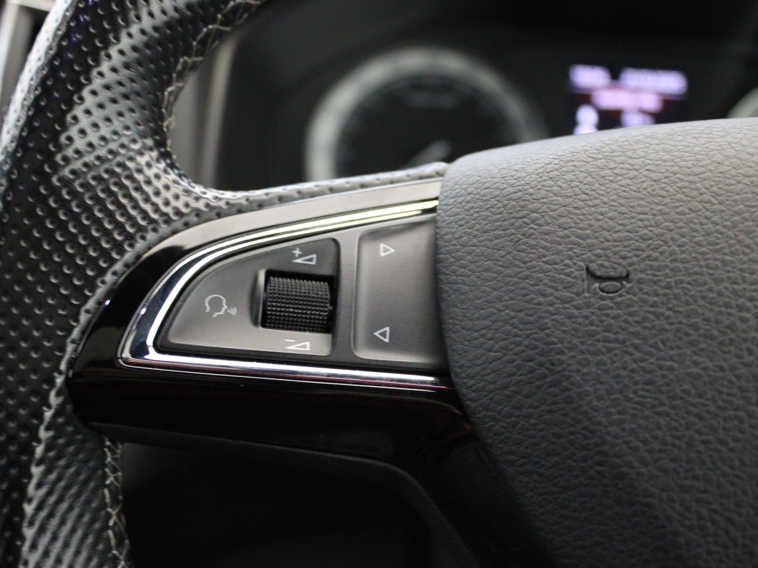 Used Skoda Karoq 2020 for sale - 76243697: Photo 17