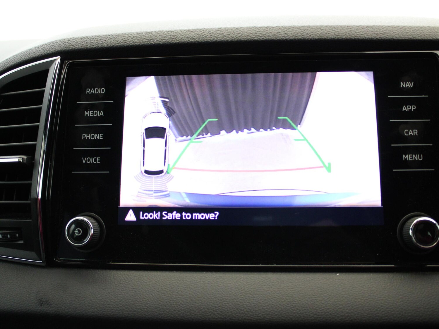 Used Skoda Karoq 2020 for sale - 76243697: Photo 26