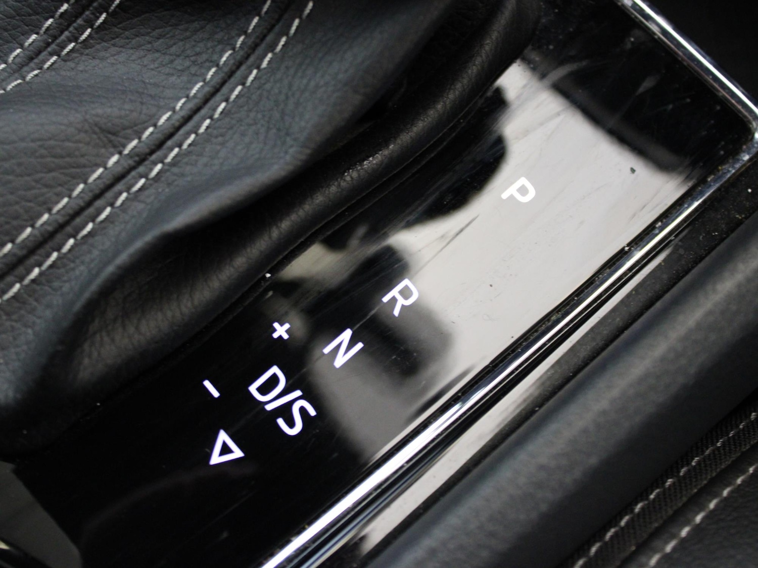 Used Skoda Karoq 2020 for sale - 76243697: Photo 28