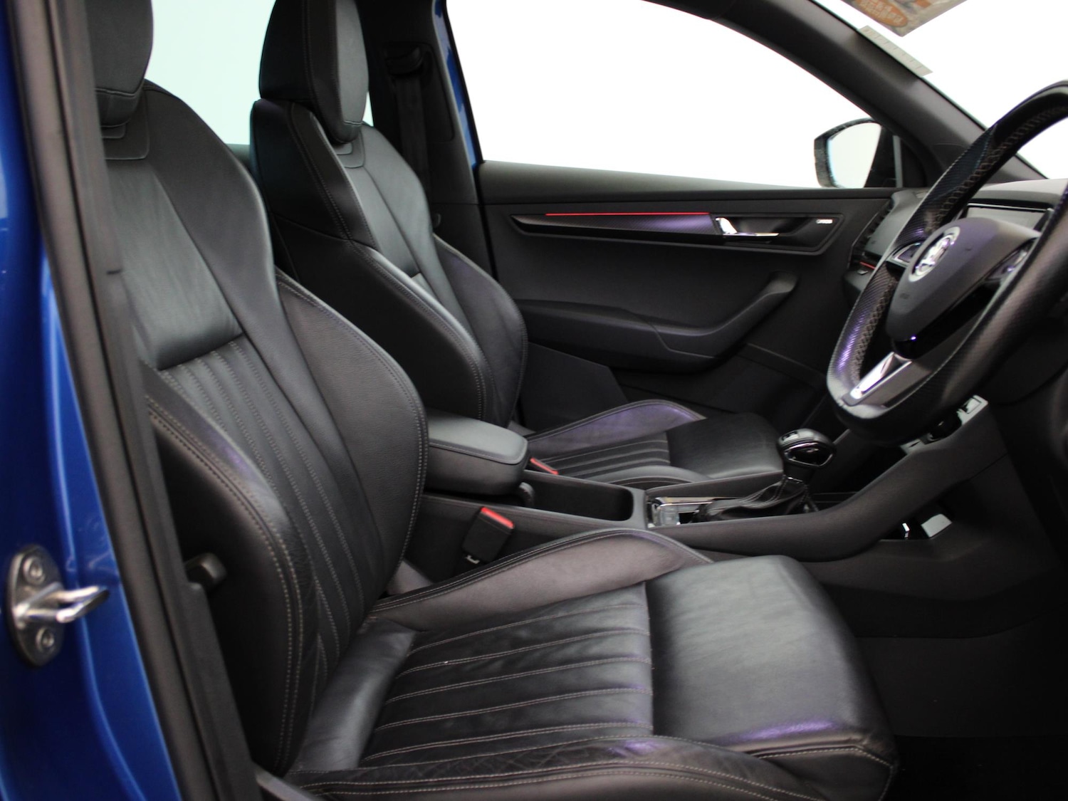 Used Skoda Karoq 2020 for sale - 76243697: Photo 9