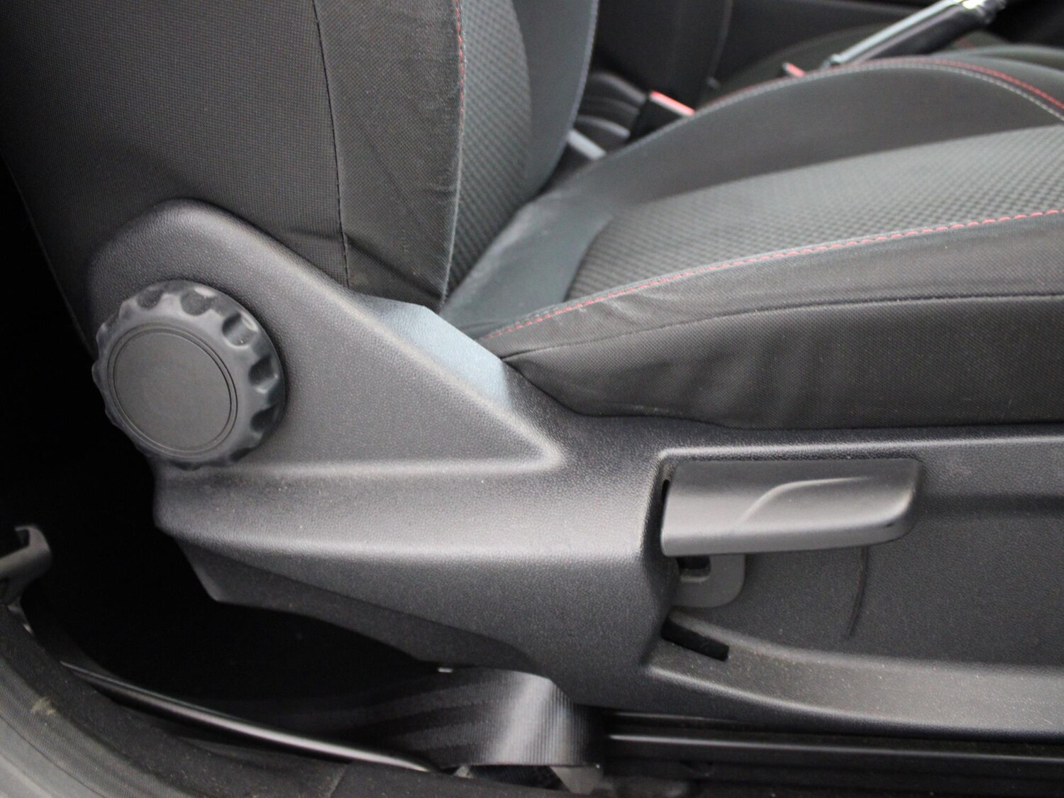 Used Ford Fiesta 2018 for sale - 76610990: Photo 10