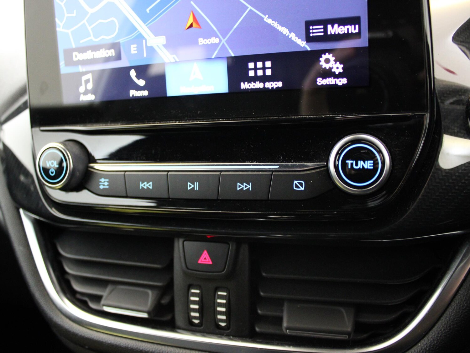 Used Ford Fiesta 2018 for sale - 76610990: Photo 20