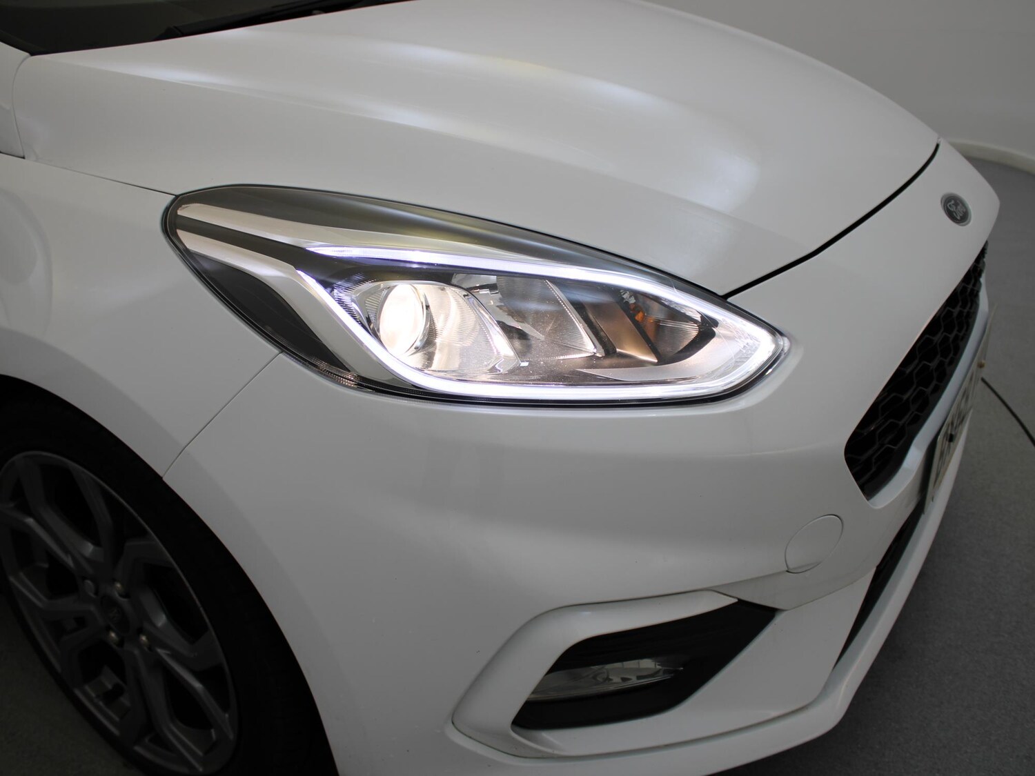 Used Ford Fiesta 2018 for sale - 76610990: Photo 37