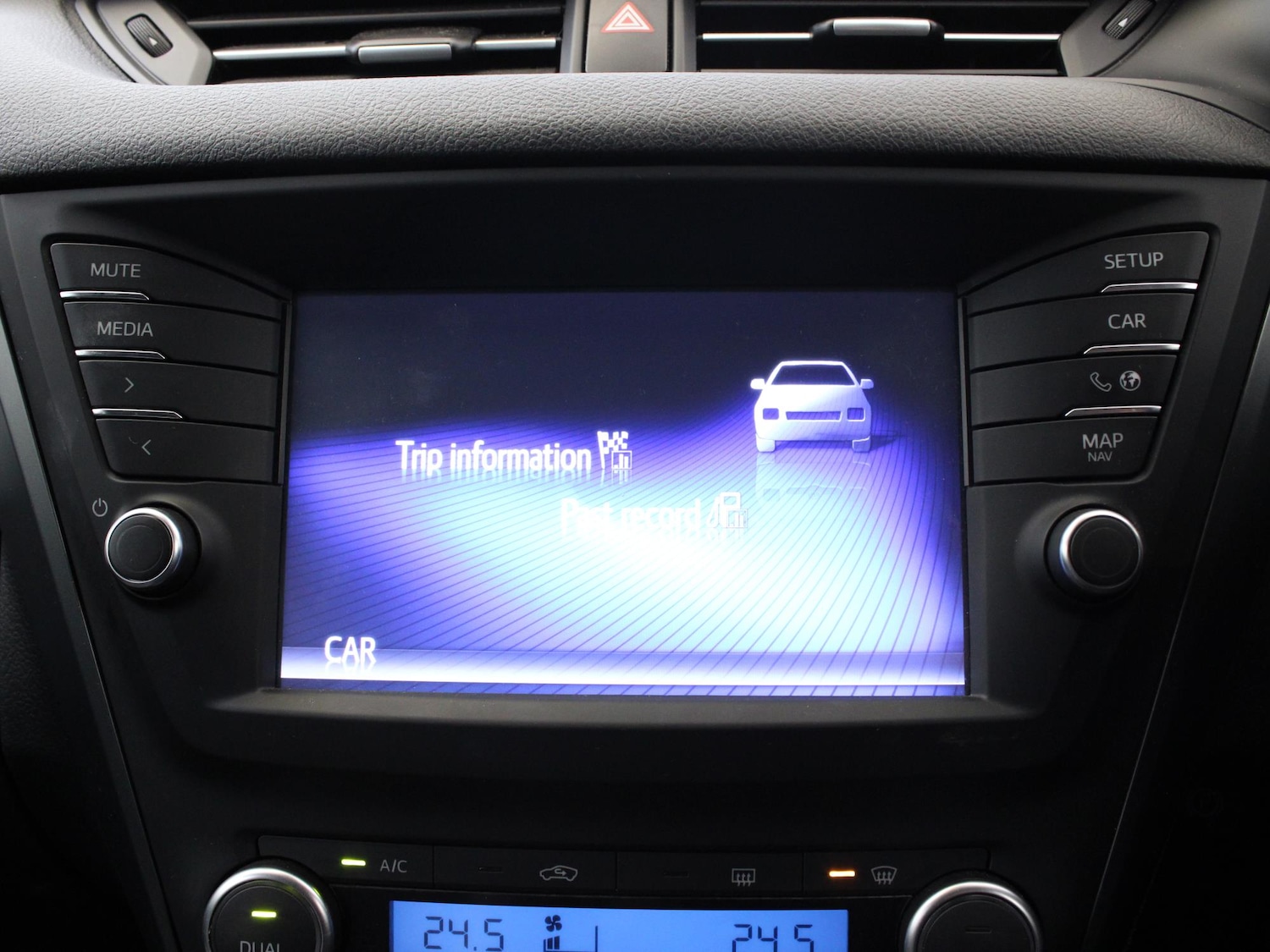 Used Toyota Avensis 2017 for sale - 76515870: Photo 22