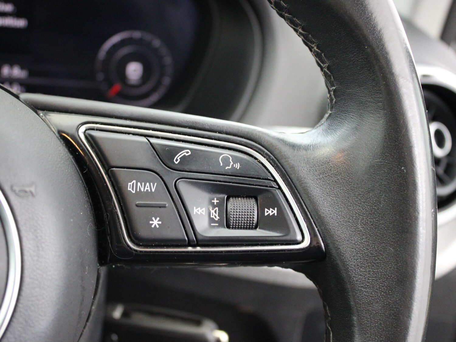 Used Audi Q2 2022 for sale - 77240080: Photo 24