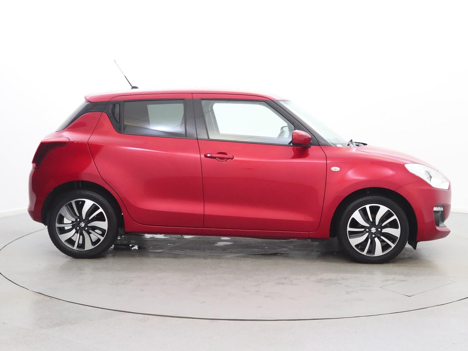 Used Suzuki Swift 2020 for sale - 77443955: Photo 8