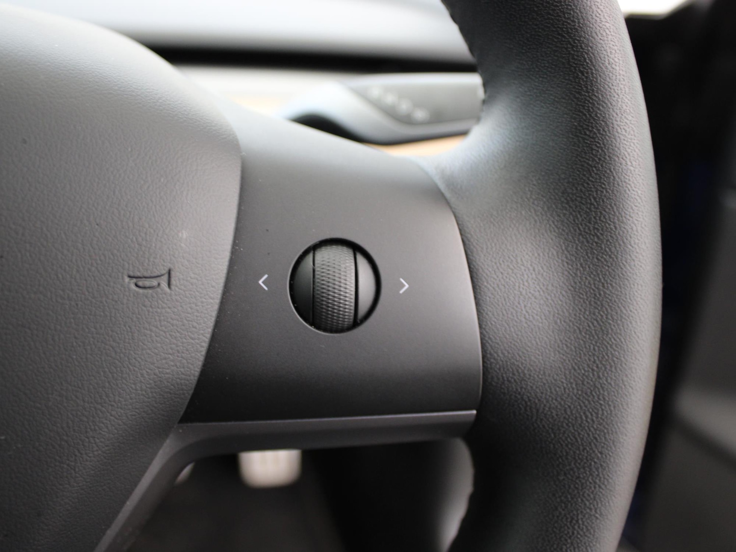 Used Tesla Model 3 2020 for sale - 78052849: Photo 28