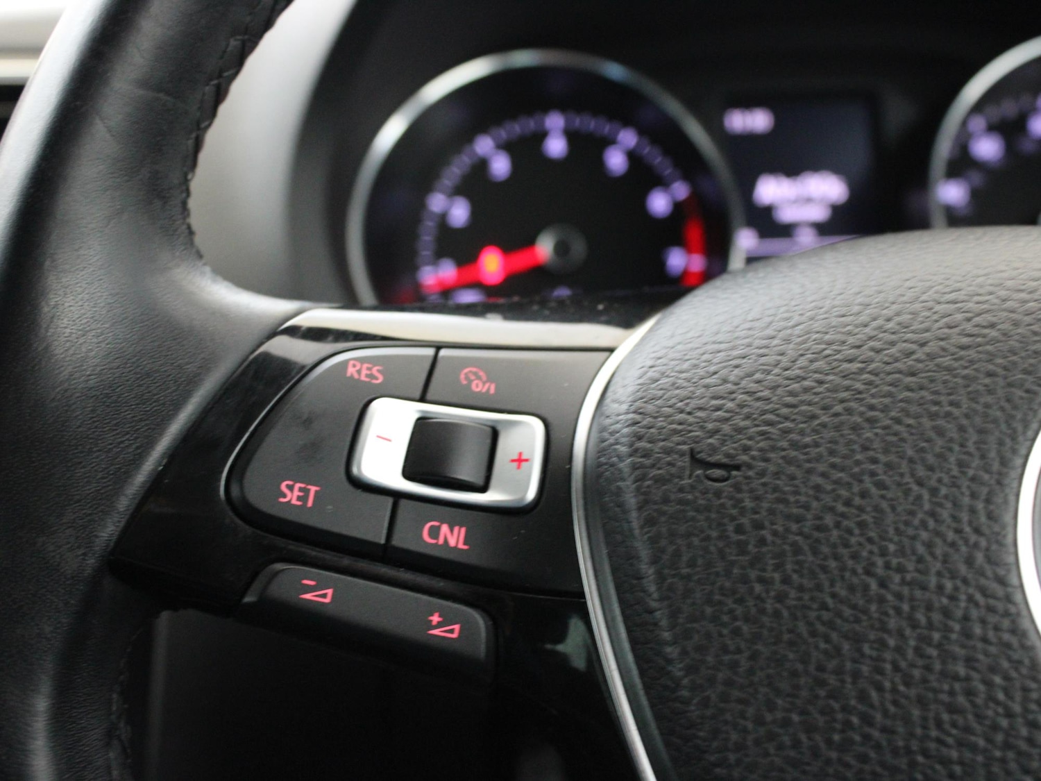 Used Volkswagen Polo 2017 for sale - 77135427: Photo 16