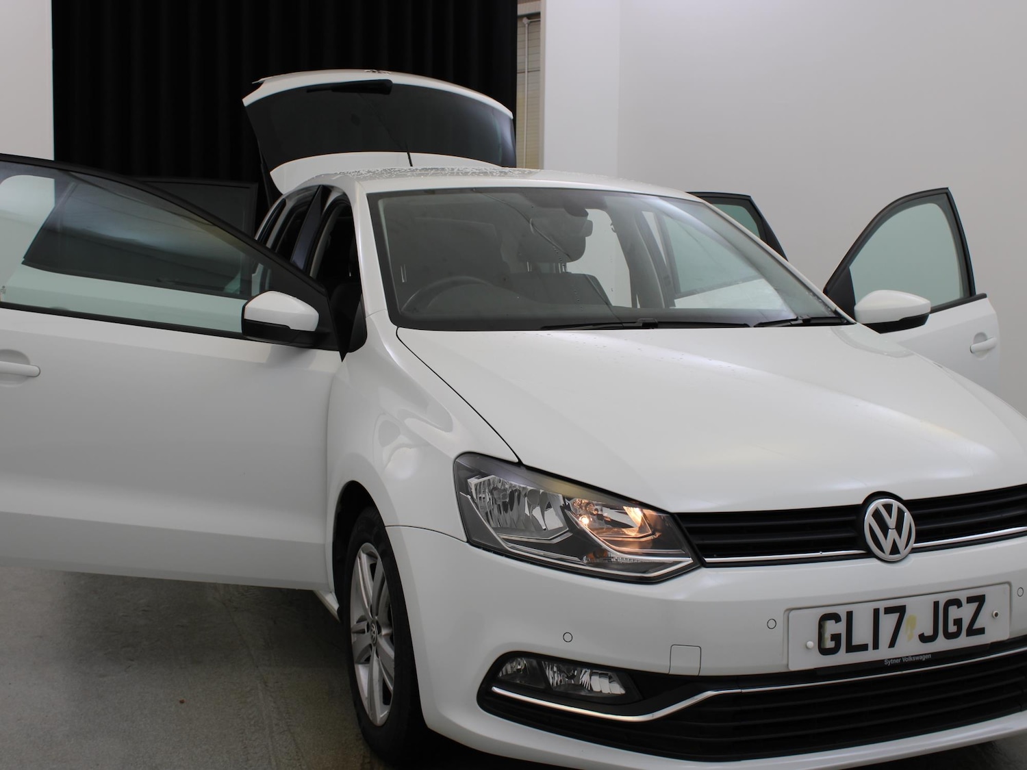 Used Volkswagen Polo 2017 for sale - 77135427: Photo 35