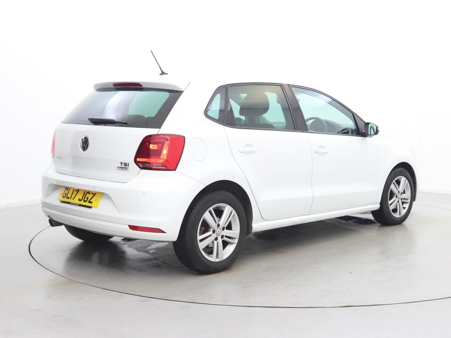 Used Volkswagen Polo 2017 for sale - 77135427: Photo 5