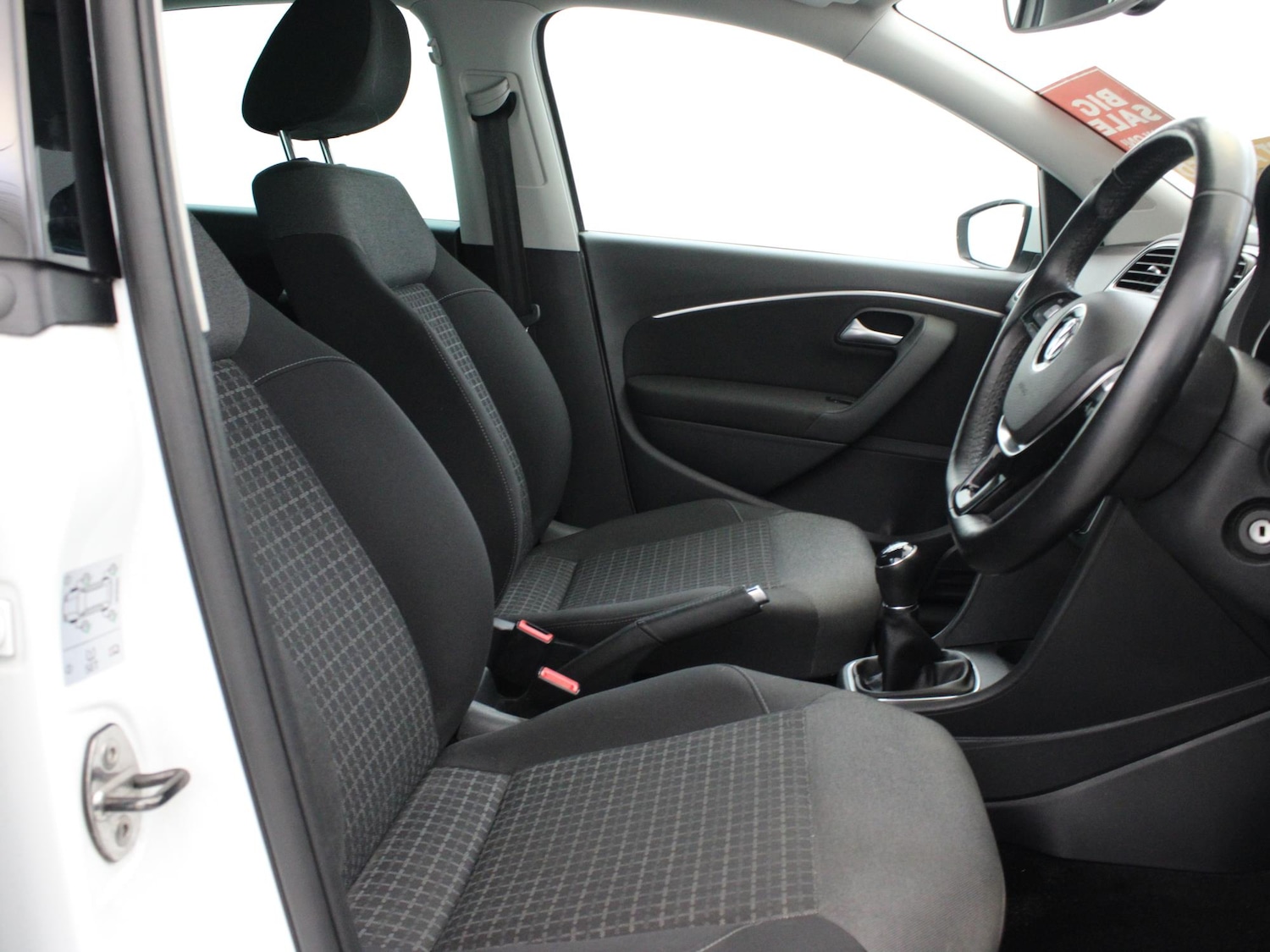 Used Volkswagen Polo 2017 for sale - 77135427: Photo 9