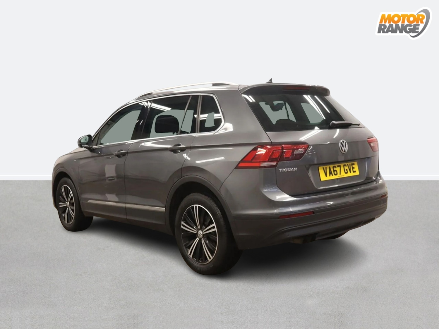 Used Volkswagen Tiguan 2018 for sale - 77240076: Photo 3