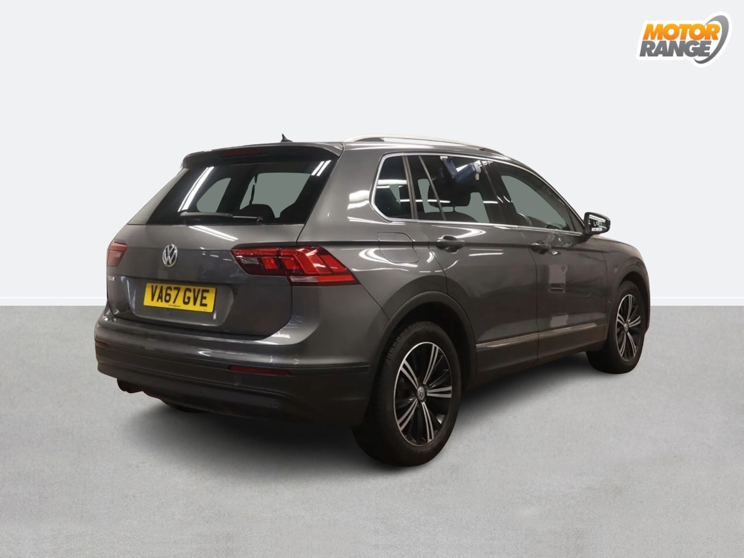 Used Volkswagen Tiguan 2018 for sale - 77240076: Photo 4