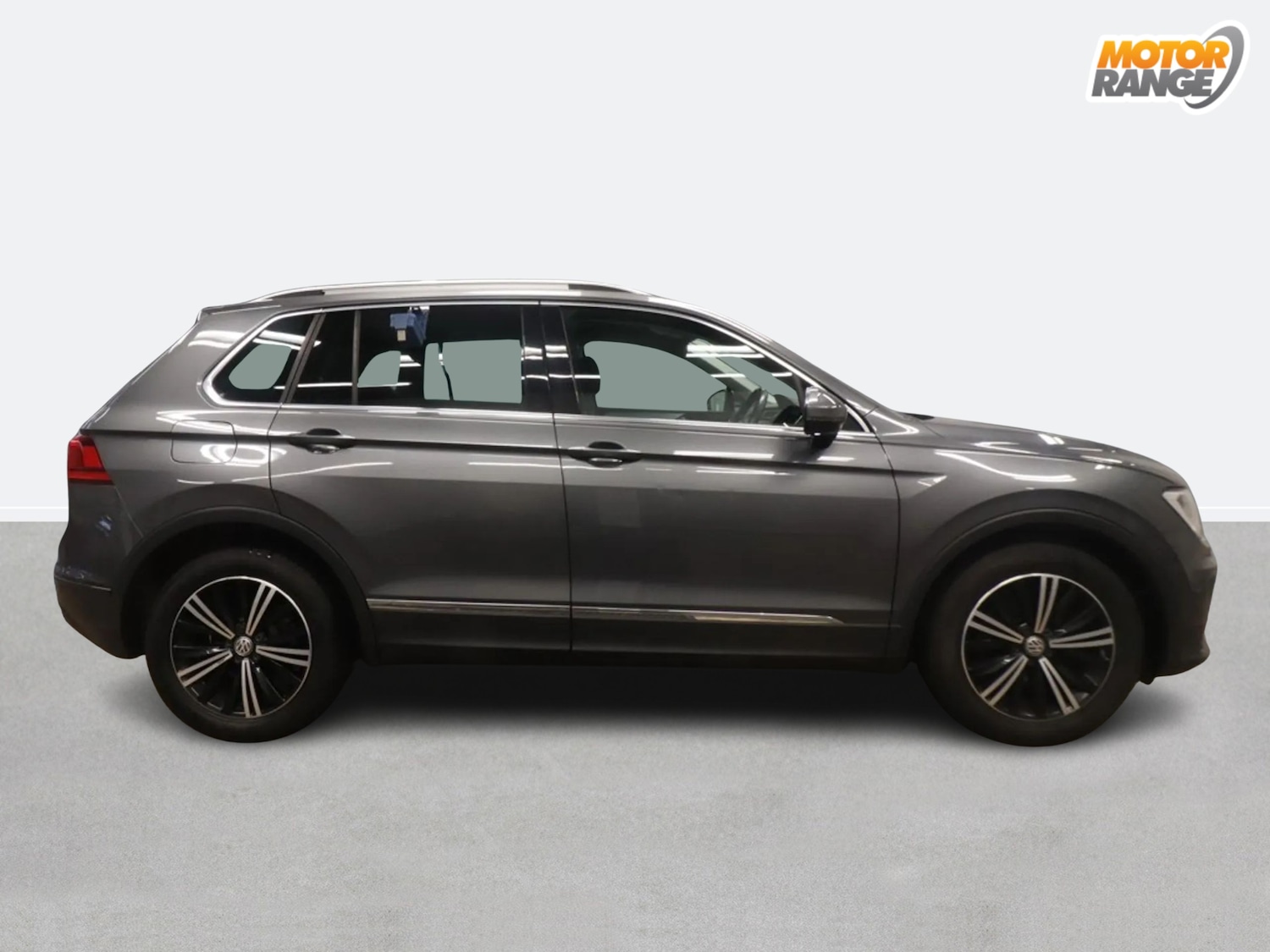 Used Volkswagen Tiguan 2018 for sale - 77240076: Photo 5