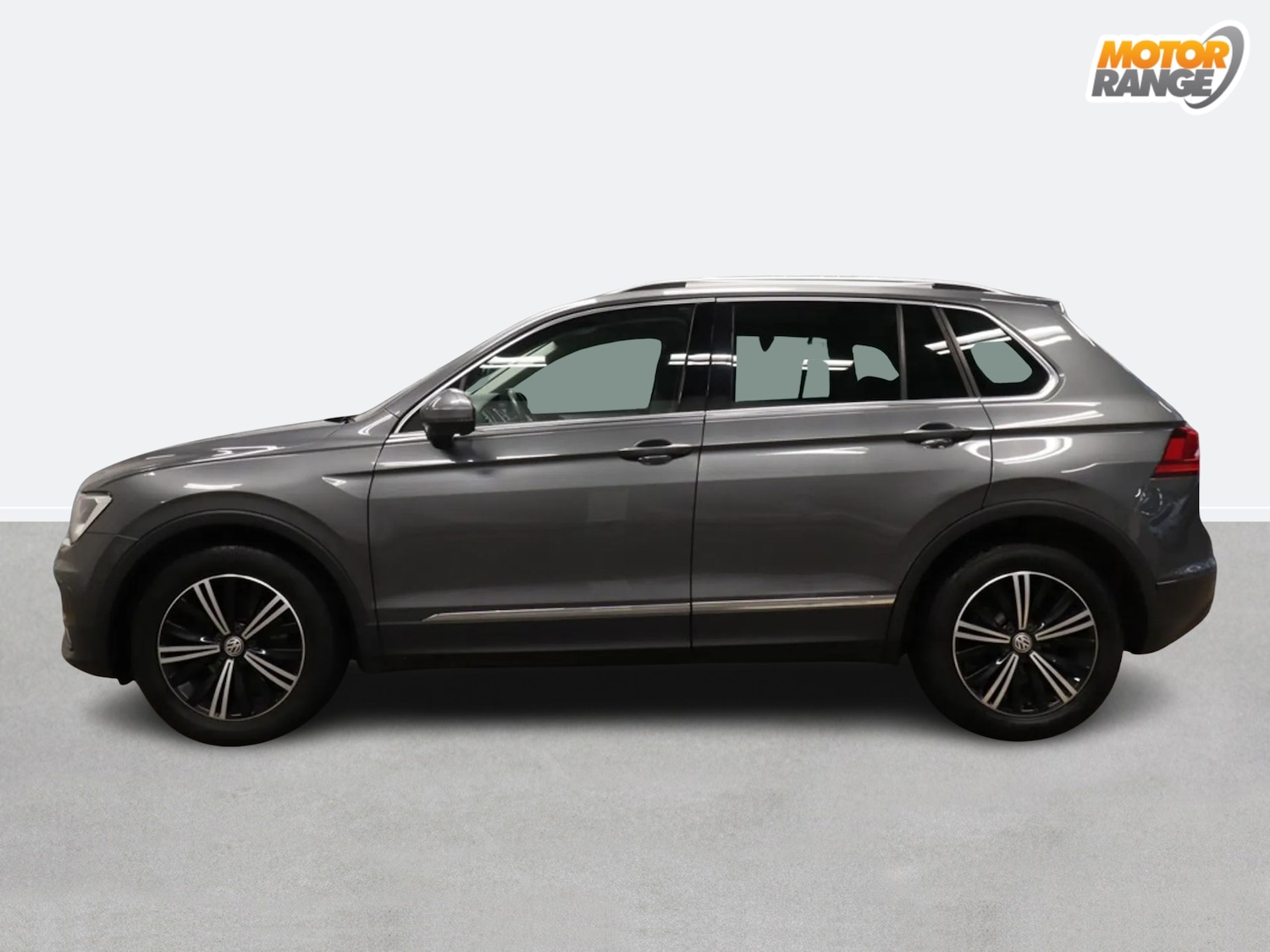 Used Volkswagen Tiguan 2018 for sale - 77240076: Photo 6