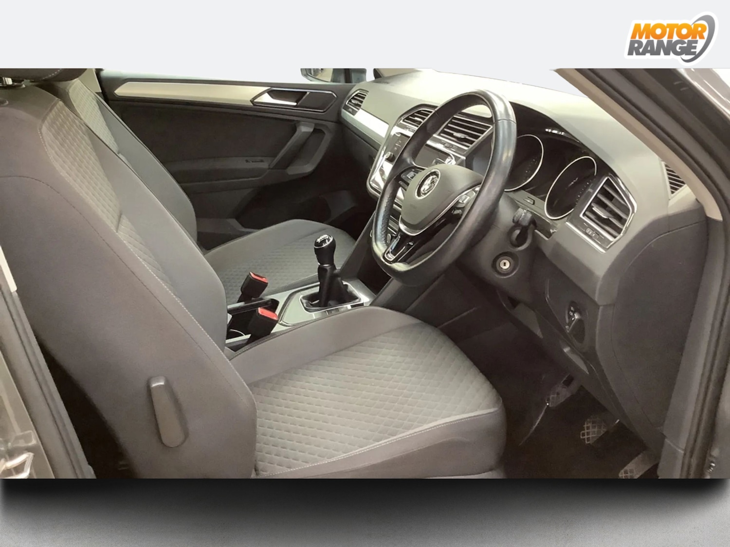 Used Volkswagen Tiguan 2018 for sale - 77240076: Photo 8