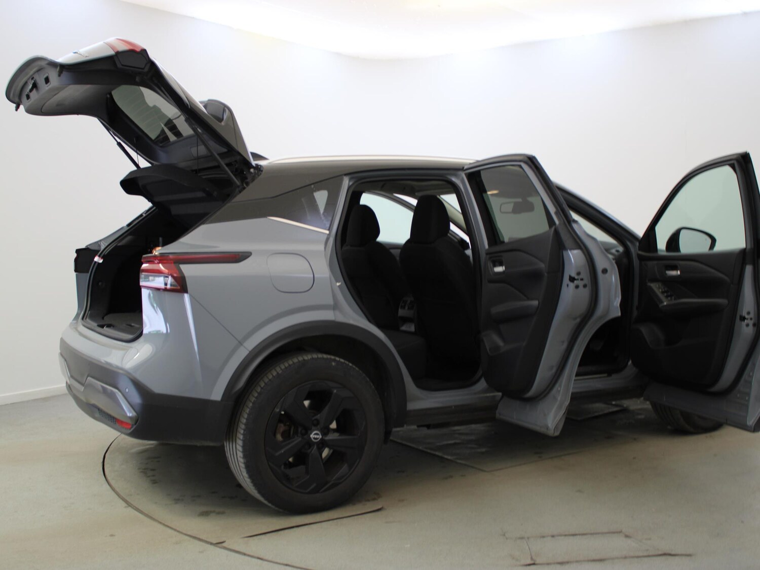 Vehicle 28