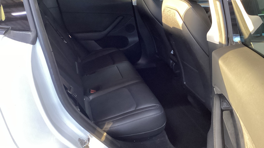 Used Tesla Model Y 2022 for sale - 77996432: Photo 7