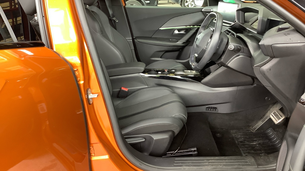 Used Peugeot 2008 2023 for sale - 77973197: Photo 8