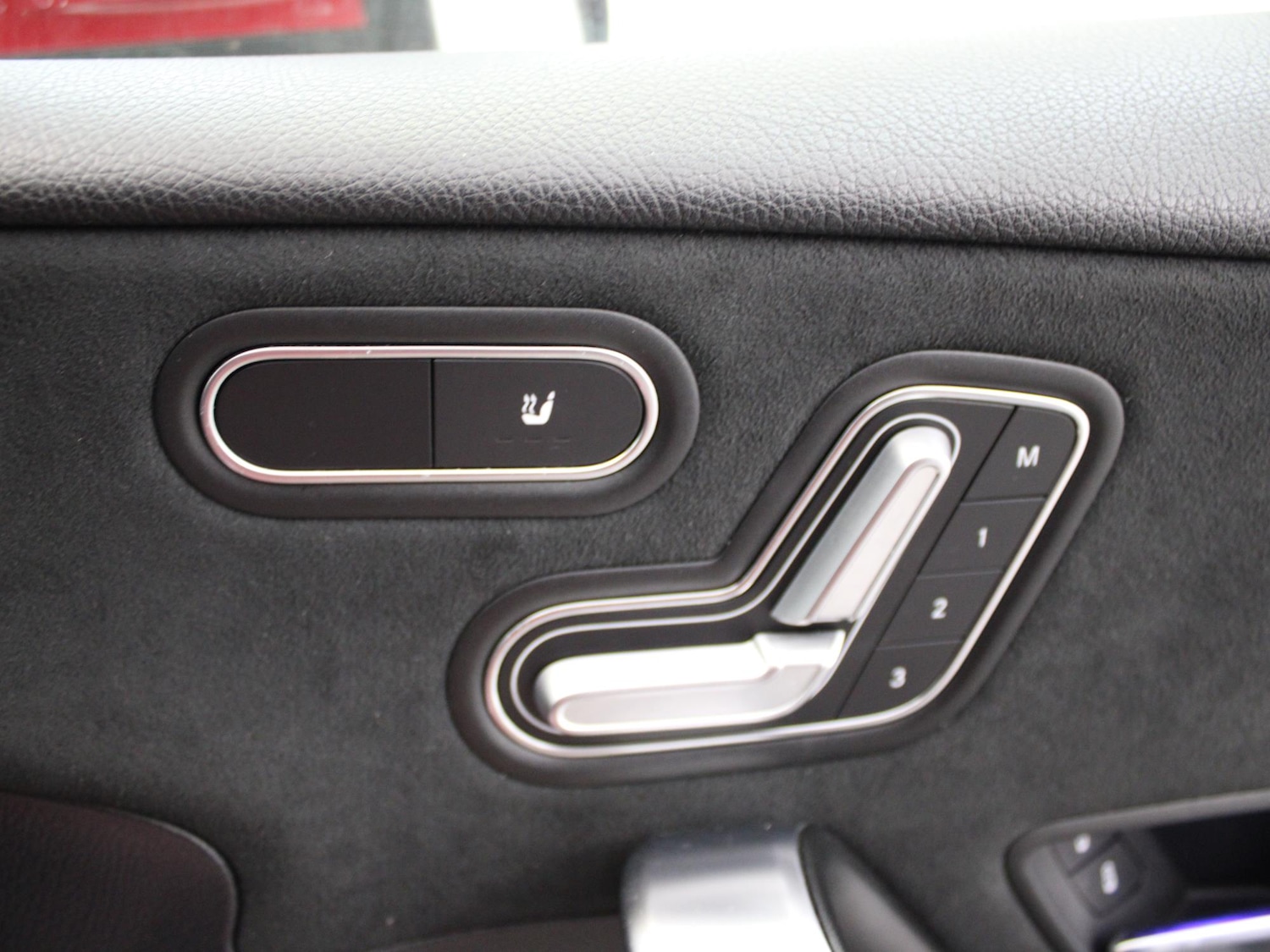 Used Mercedes-Benz A-Class 2018 for sale - 78052870: Photo 38