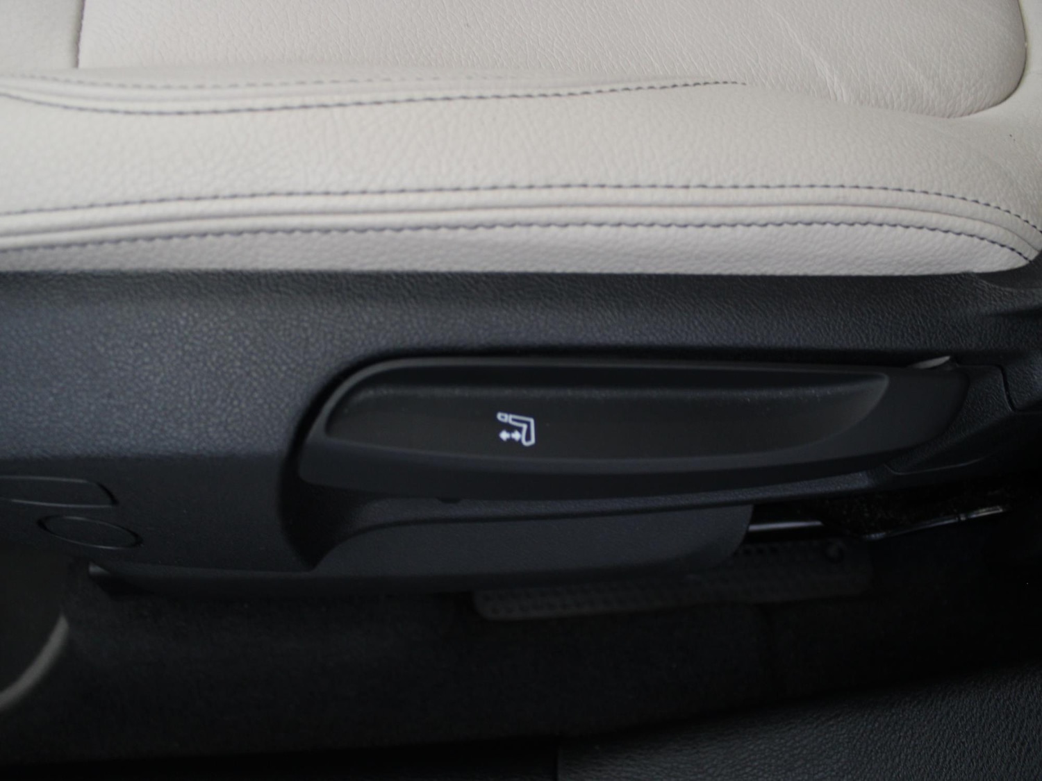 Used BMW X1 2020 for sale - 76047385: Photo 12