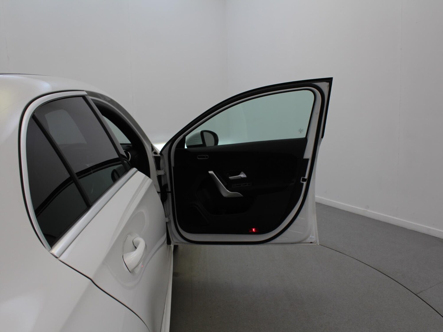 Used Mercedes-Benz A-Class 2021 for sale - 77758243: Photo 28