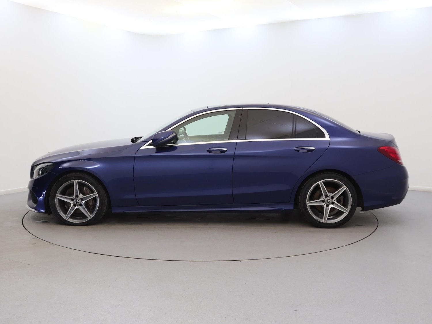 Used Mercedes-Benz C Class 2018 for sale - 75850169: Photo 4