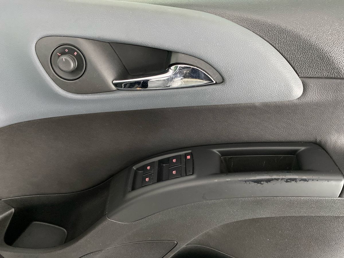 Used Vauxhall Meriva 2014 for sale - 77415157: Photo 23