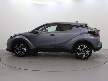Used Toyota C-HR 2022 for sale - 77374368: Photo