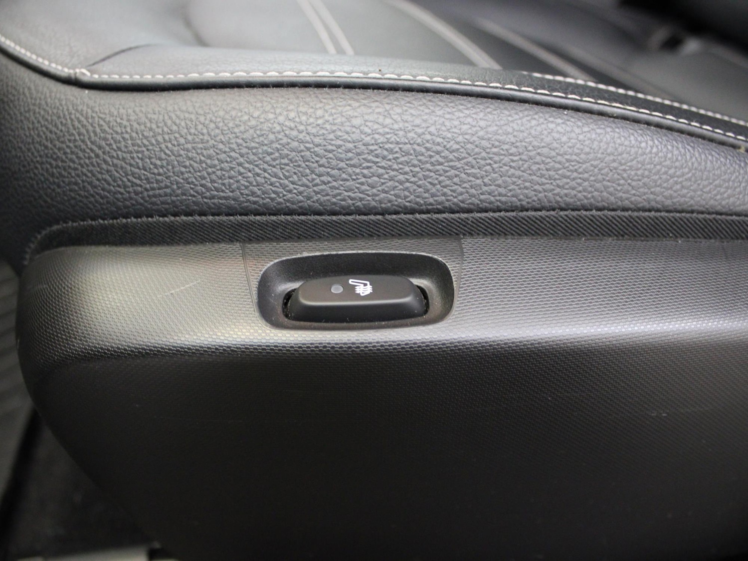 Used smart fortwo 2017 for sale - 76411648: Photo 12