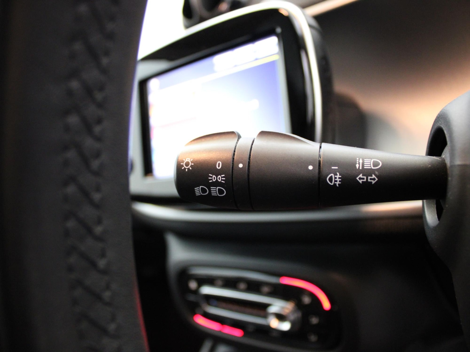 Used smart fortwo 2017 for sale - 76411648: Photo 35