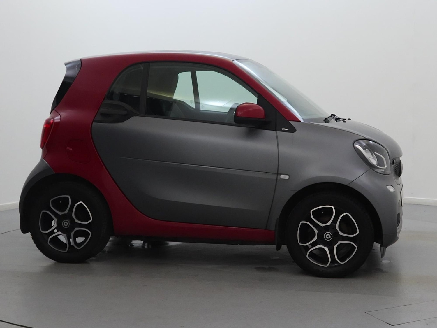 Used smart fortwo 2017 for sale - 76411648: Photo 8