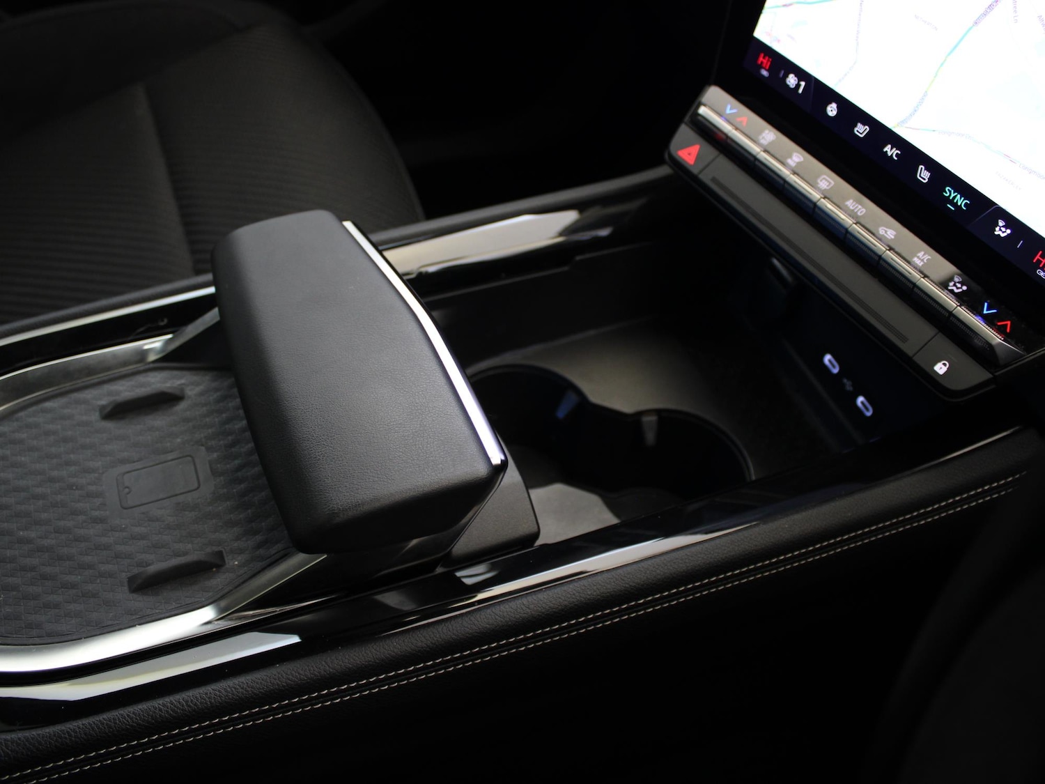 Used Renault Austral 2024 for sale - 78122479: Photo 29