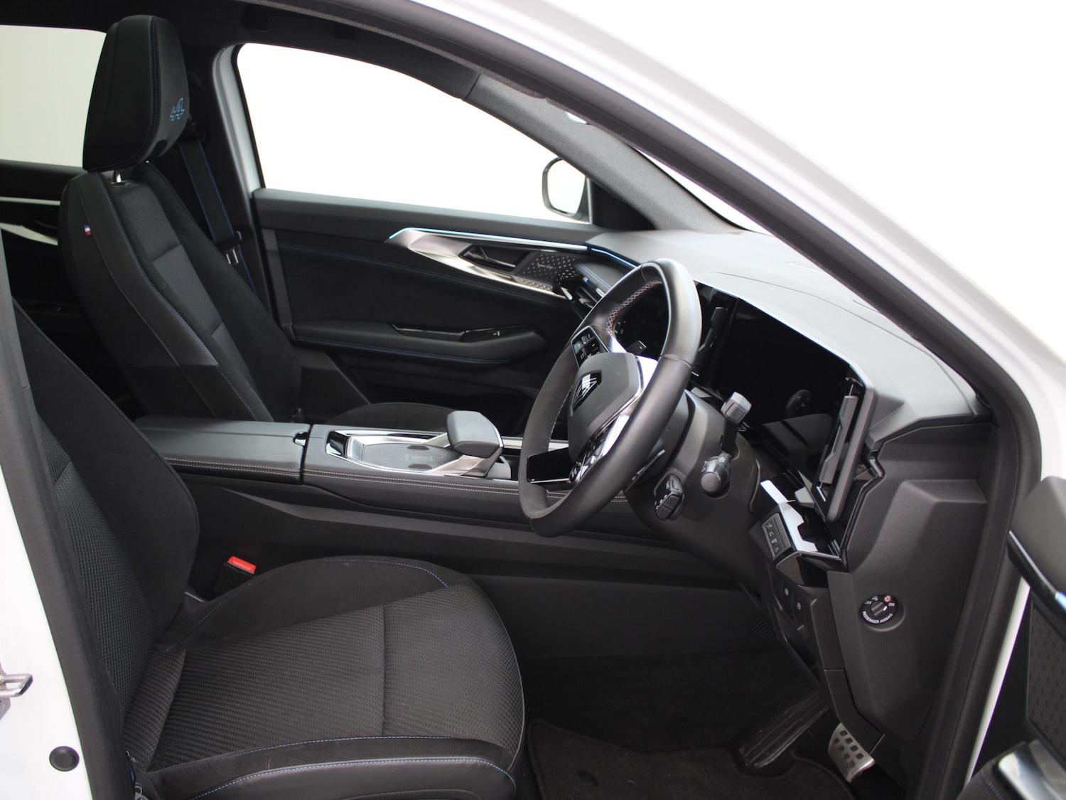 Used Renault Austral 2024 for sale - 78122479: Photo 9