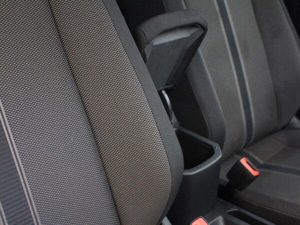 Used Volkswagen T-Roc 2021 for sale - 75627920: Photo 25
