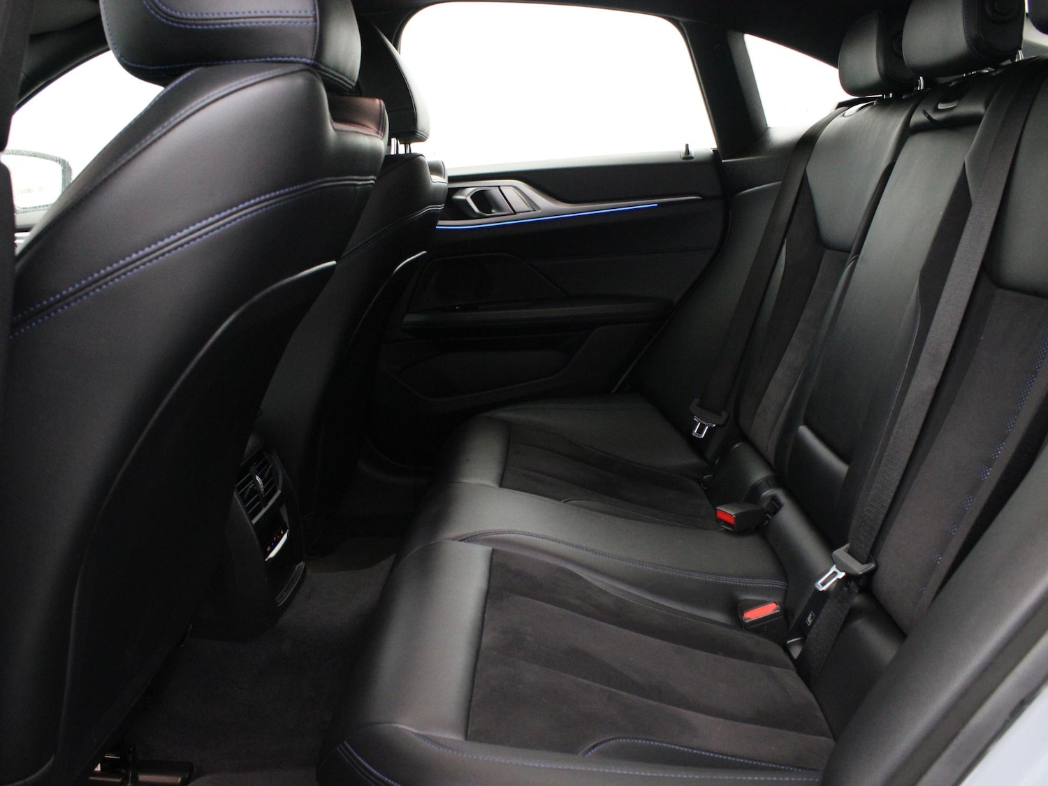 Used BMW i4 2022 for sale - 76662224: Photo 10