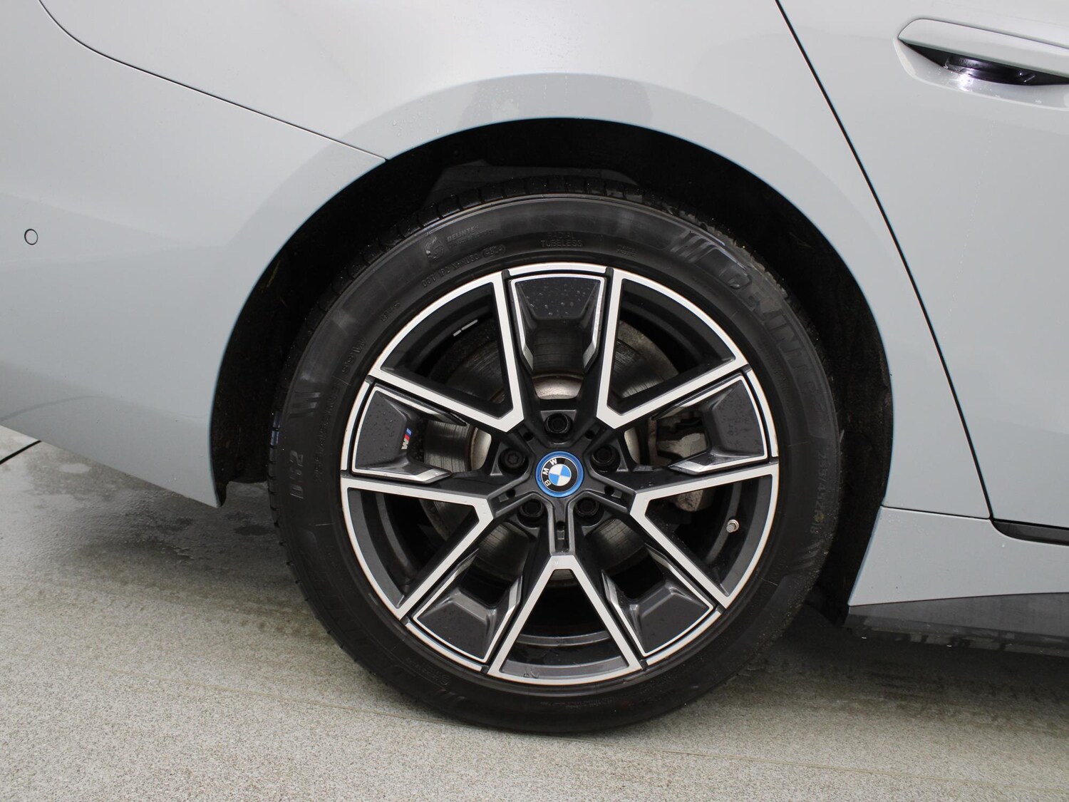 Used BMW i4 2022 for sale - 76662224: Photo 37