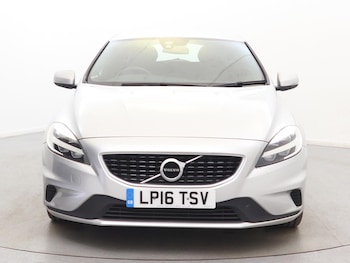 Used Volvo V40 2016 for sale - 79138309: Photo