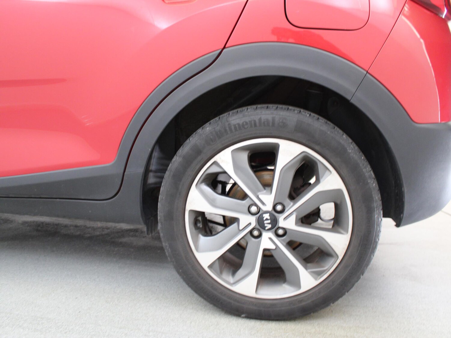 Used Kia Stonic 2018 for sale - 76016446: Photo 24