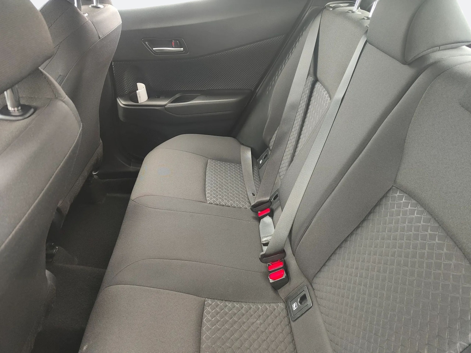 Used Toyota C-HR 2022 for sale - 77398027: Photo 5