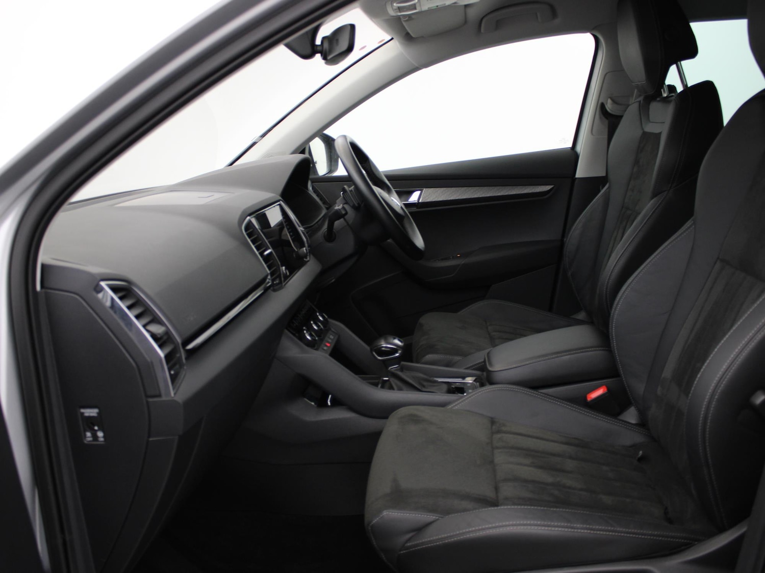 Used Skoda Karoq 2022 for sale - 76916464: Photo 10