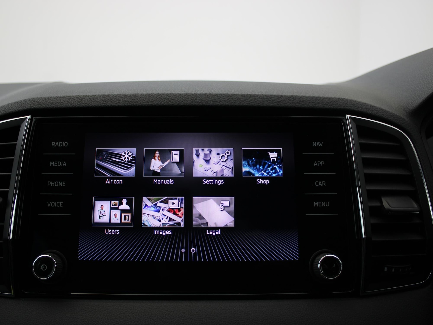 Used Skoda Karoq 2022 for sale - 76916464: Photo 21