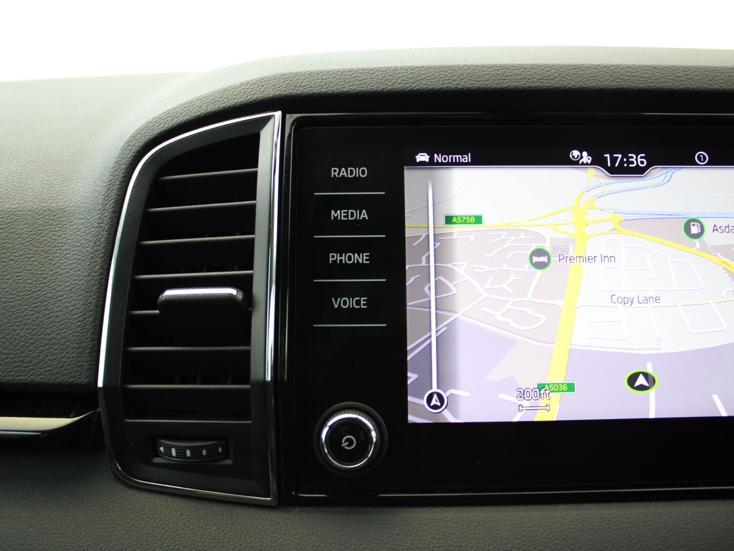 Used Skoda Karoq 2022 for sale - 76916464: Photo 29