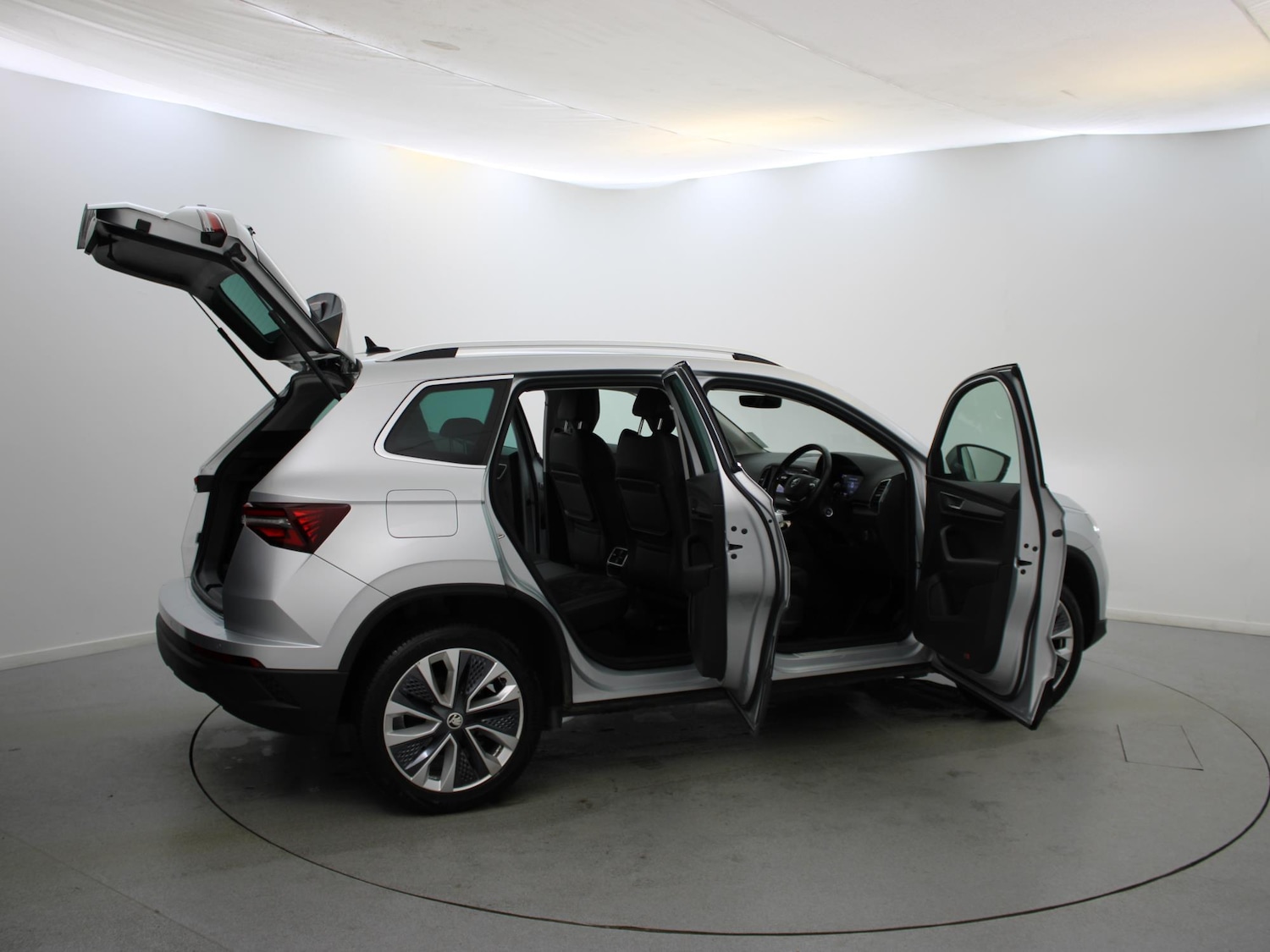 Used Skoda Karoq 2022 for sale - 76916464: Photo 44