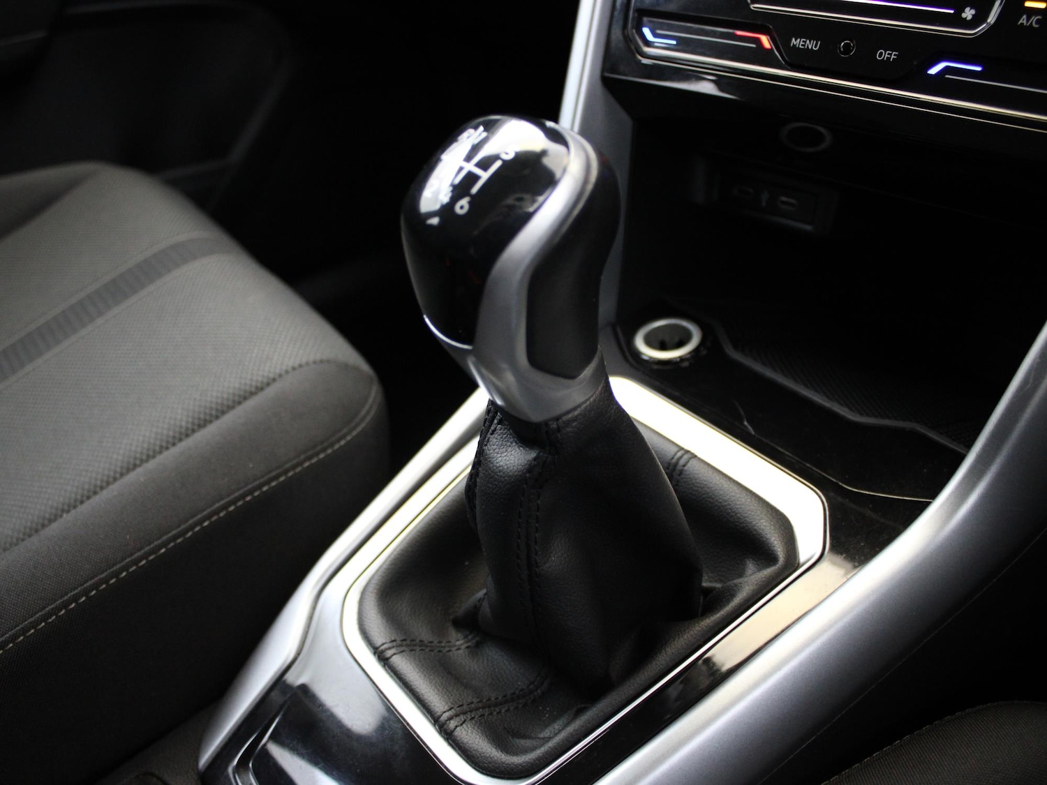 Used Volkswagen T-Roc 2022 for sale - 77374371: Photo 26