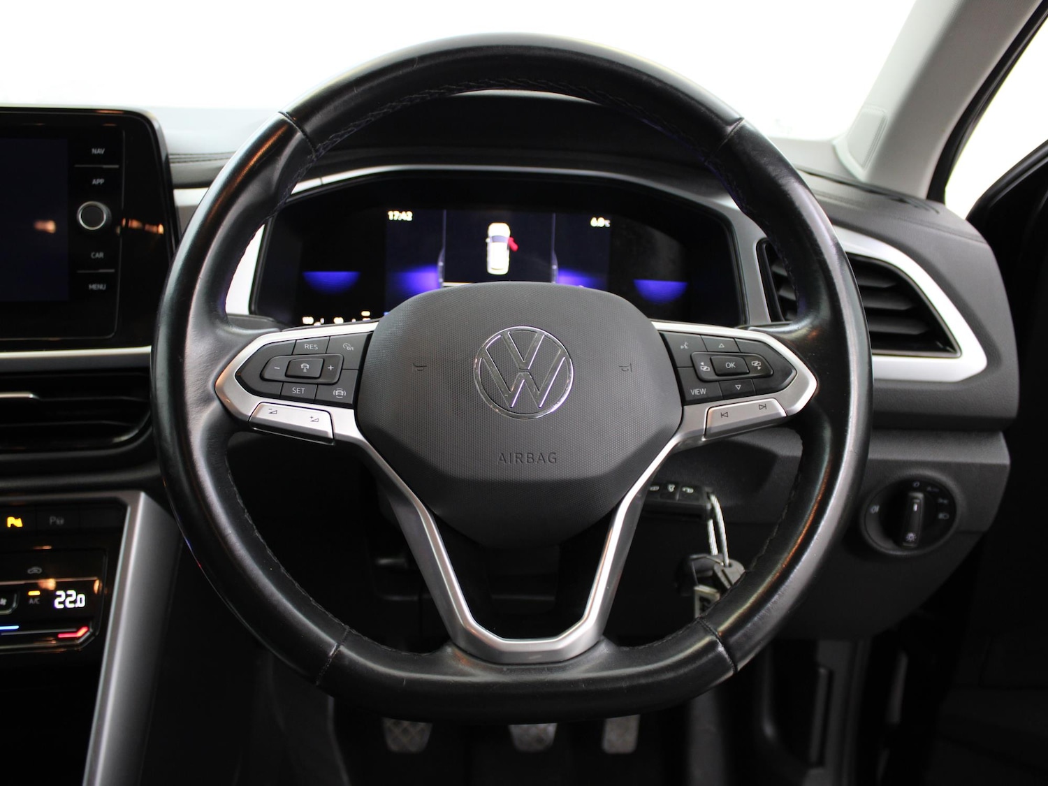 Used Volkswagen T-Roc 2022 for sale - 77374371: Photo 27