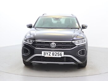 Used Volkswagen T-Roc 2022 for sale - 77374371: Photo